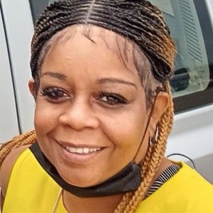 Meet your Posher, Tamiki